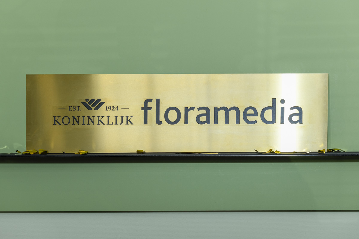 Floramedia B.V. viert 100-jarig bestaan en ontvangt predicaat Koninklijk!